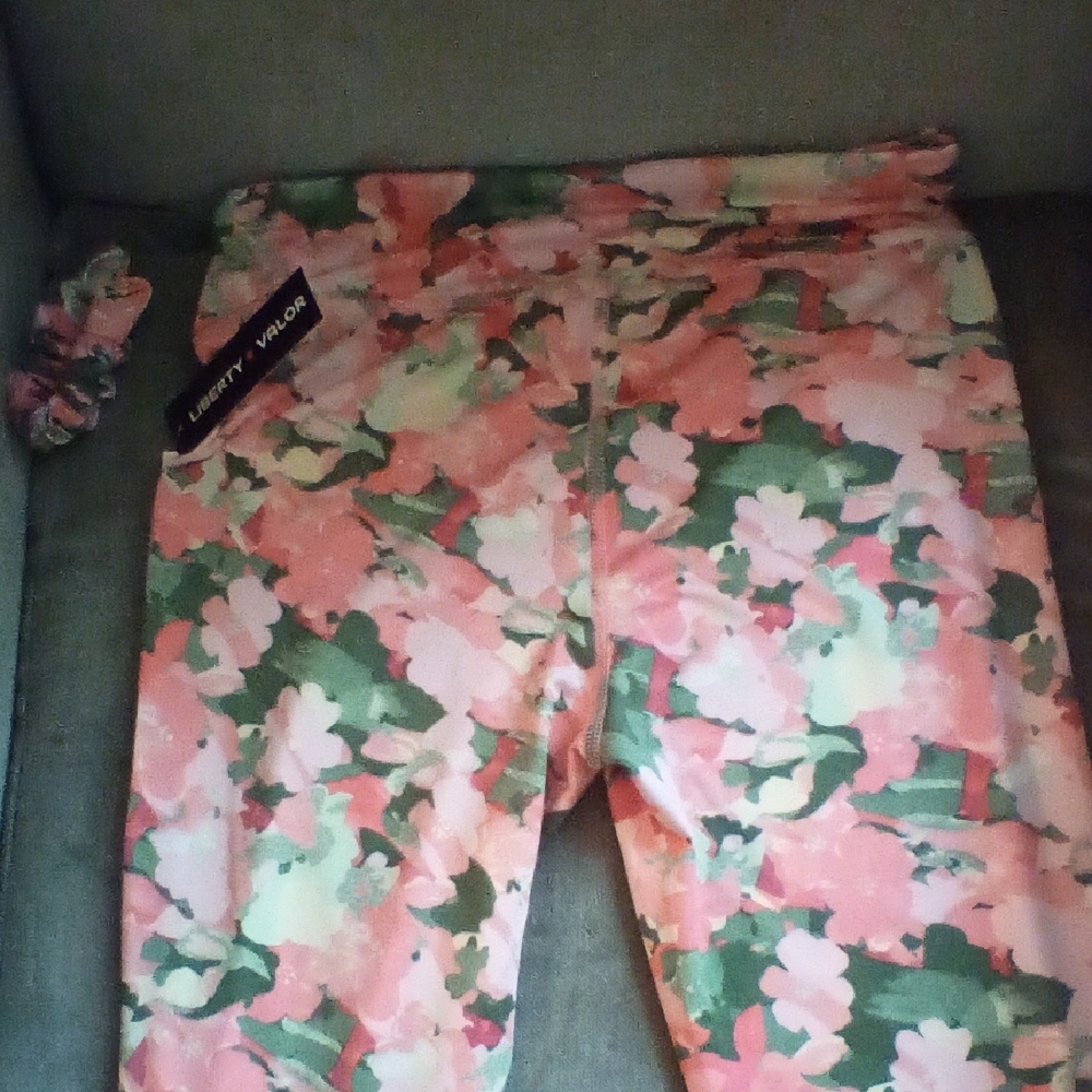 Puma Set - Picture 5 of 6